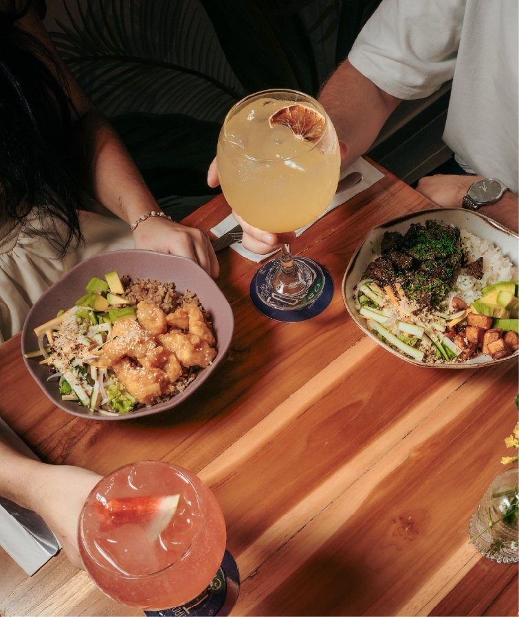 Bowls compartidos con limonada